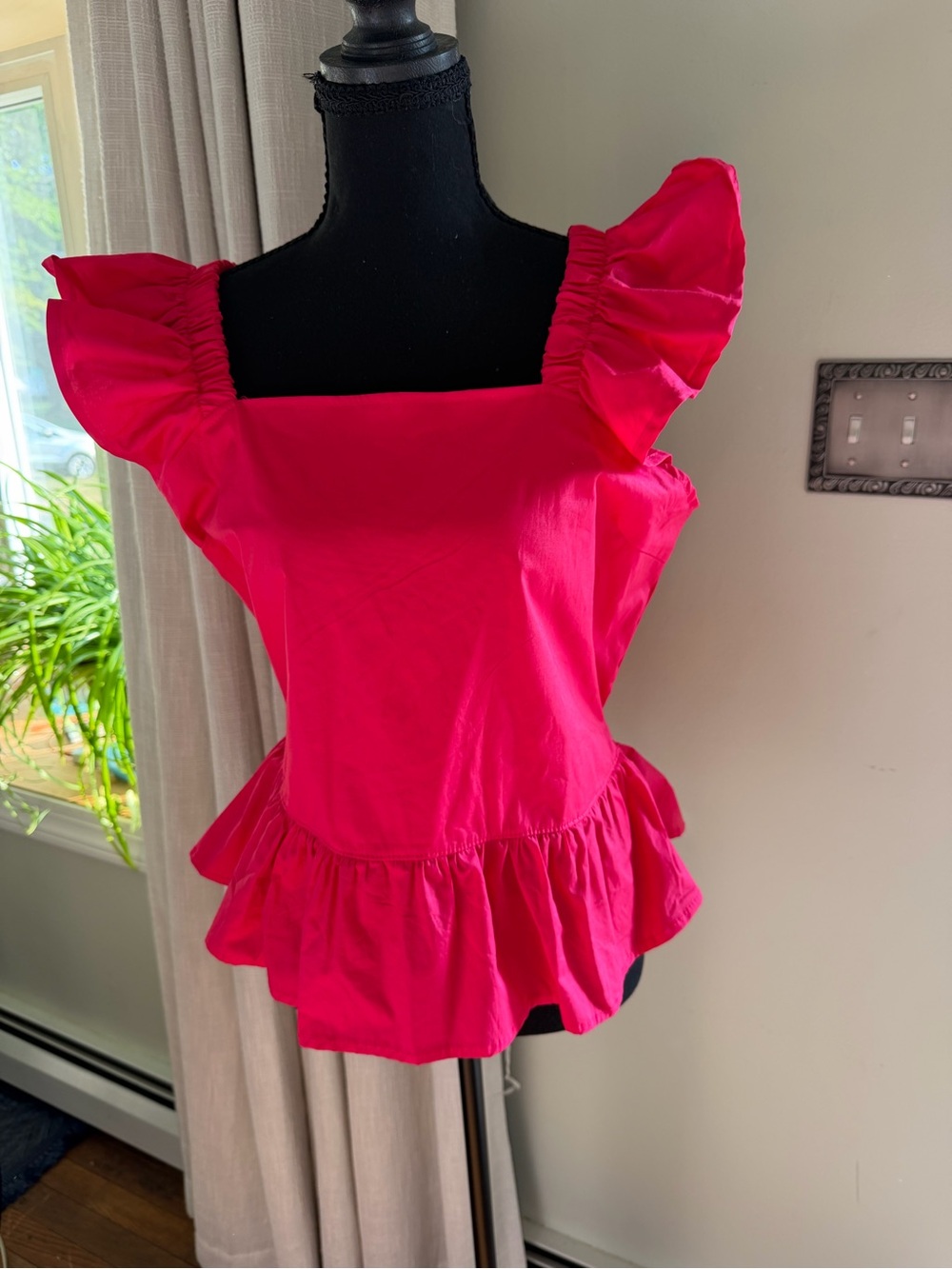 Women’s Square-Neck Ruffle Peplum Top - Hot Pink